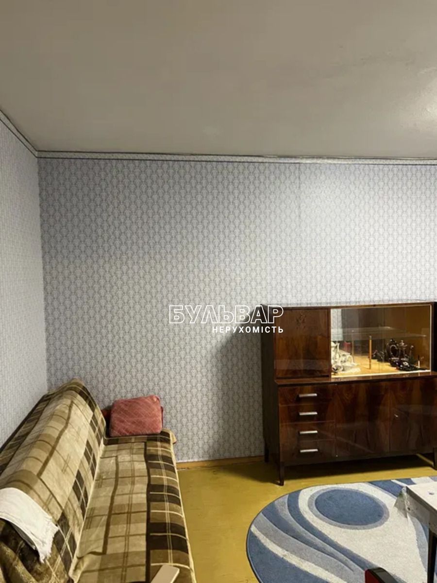 1831997213125507