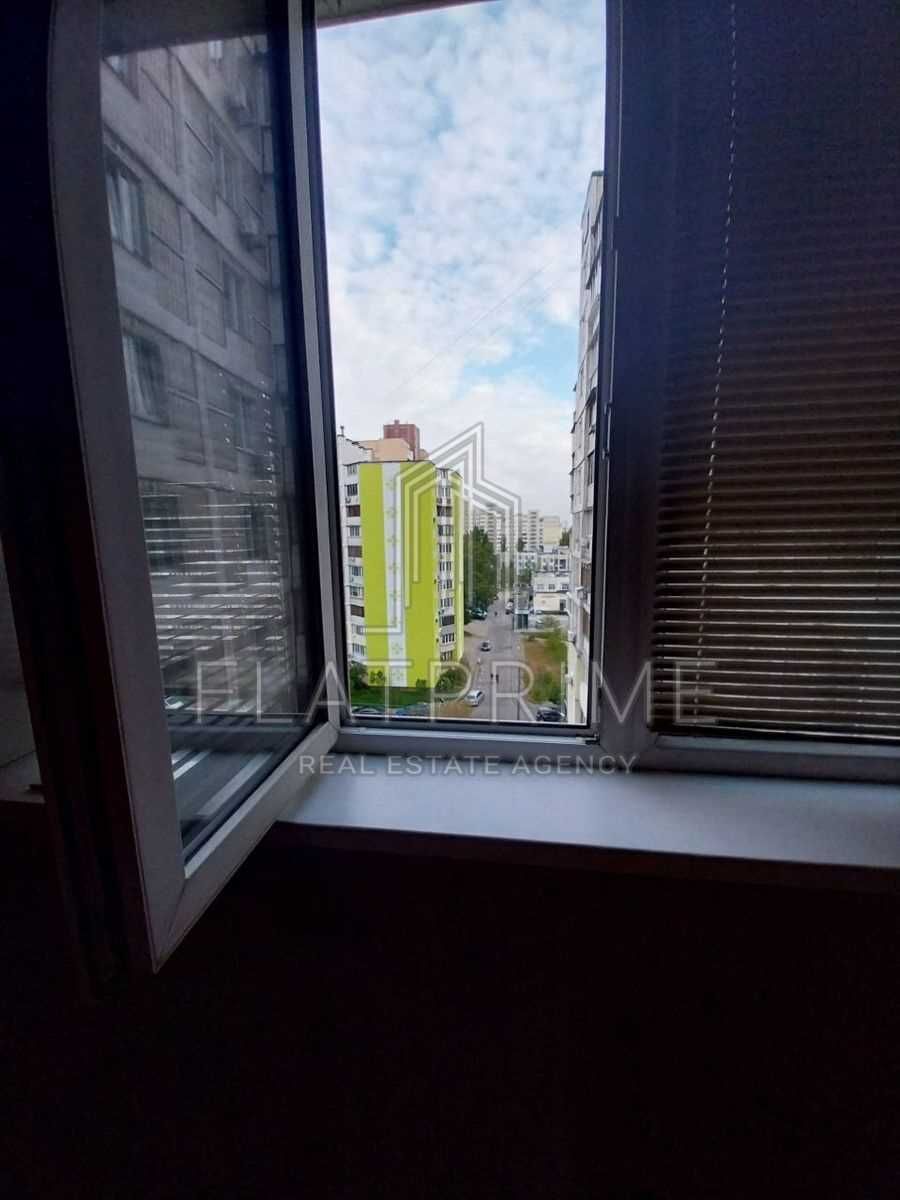 1832916523145507