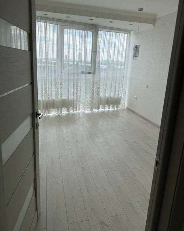1835361356333507