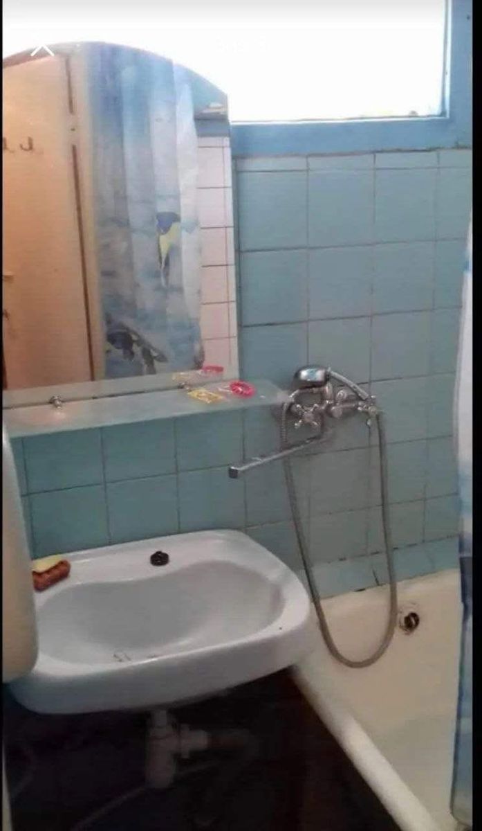 1837442781288507