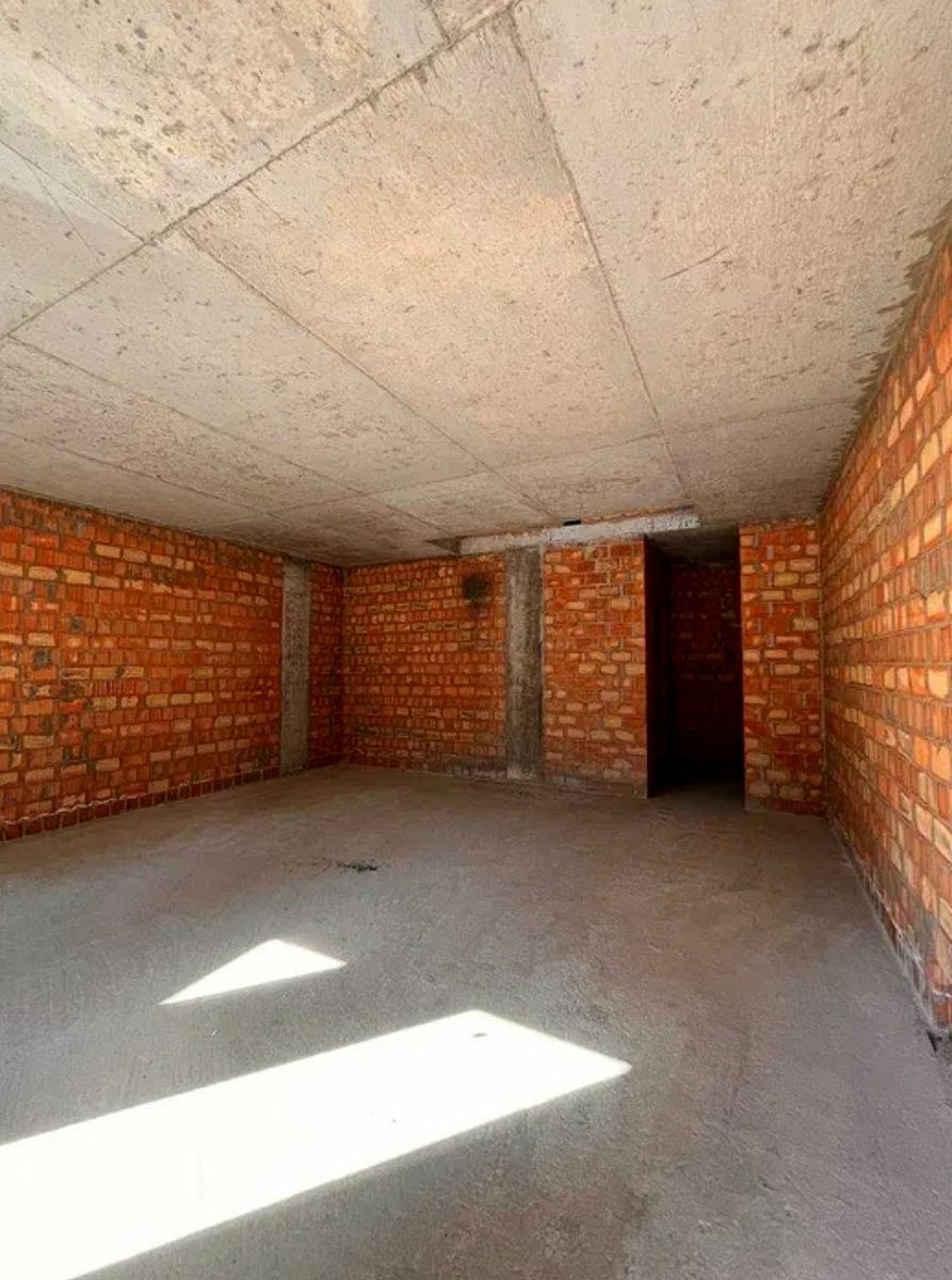1832647312560508