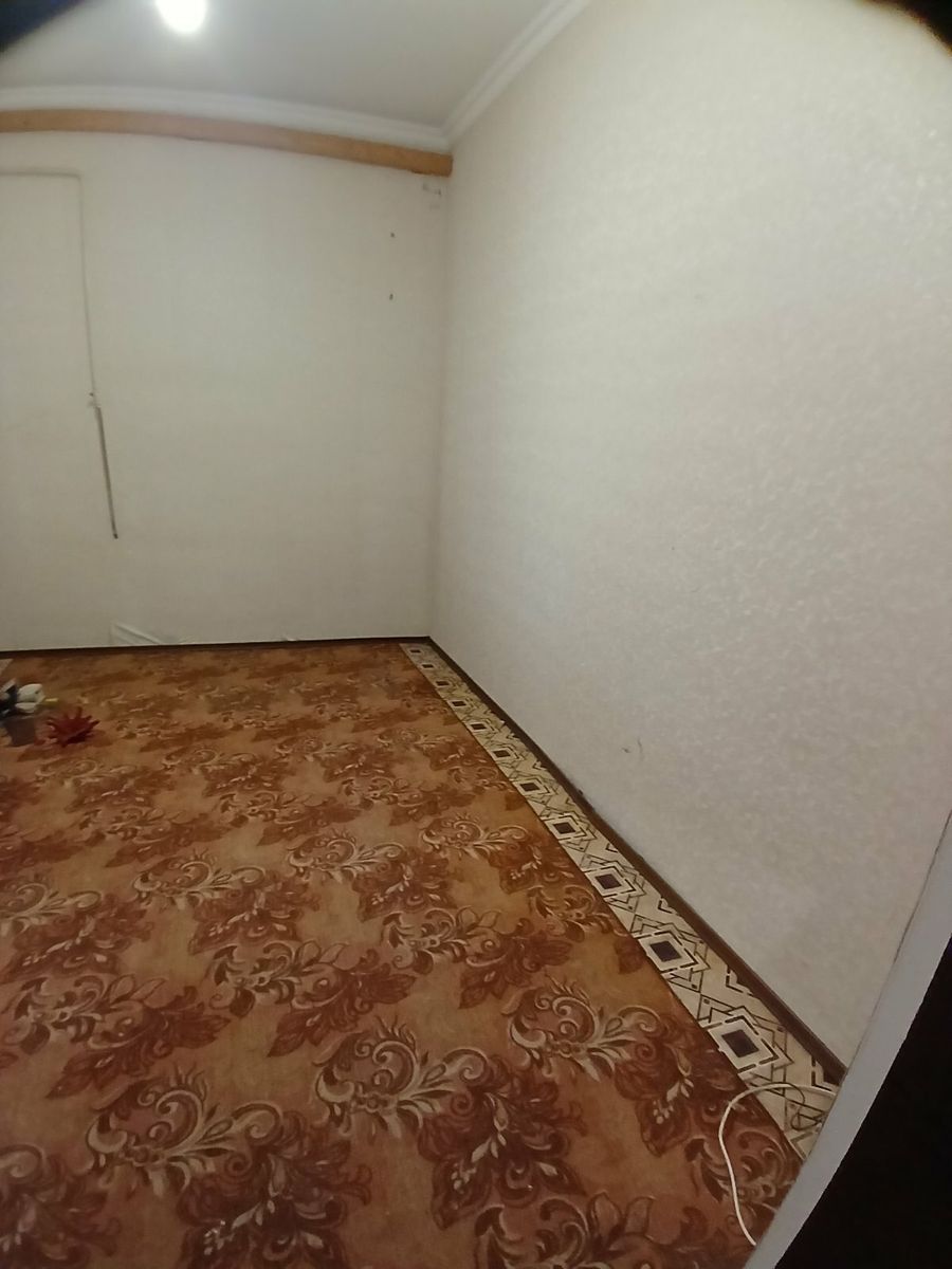 1836077421630508