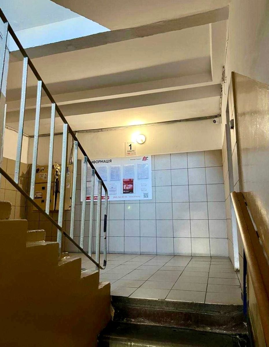 1837625353391051