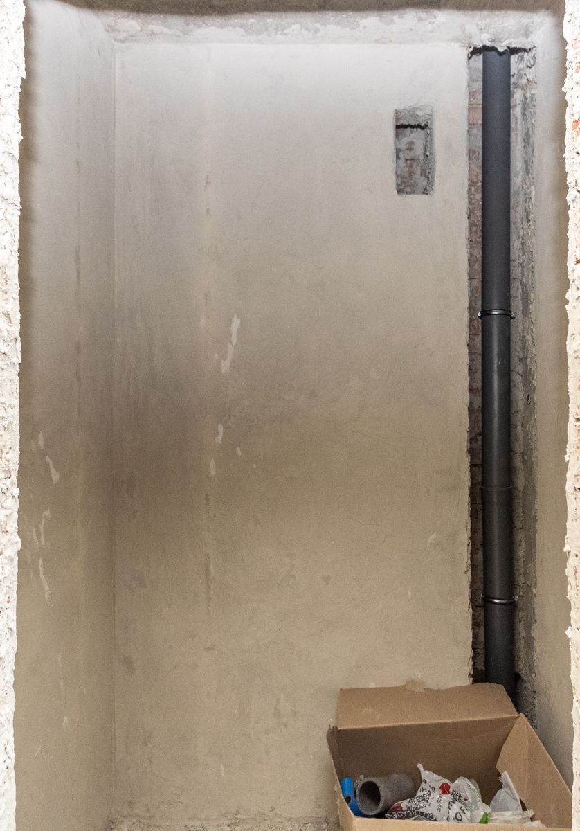 1840526473950051