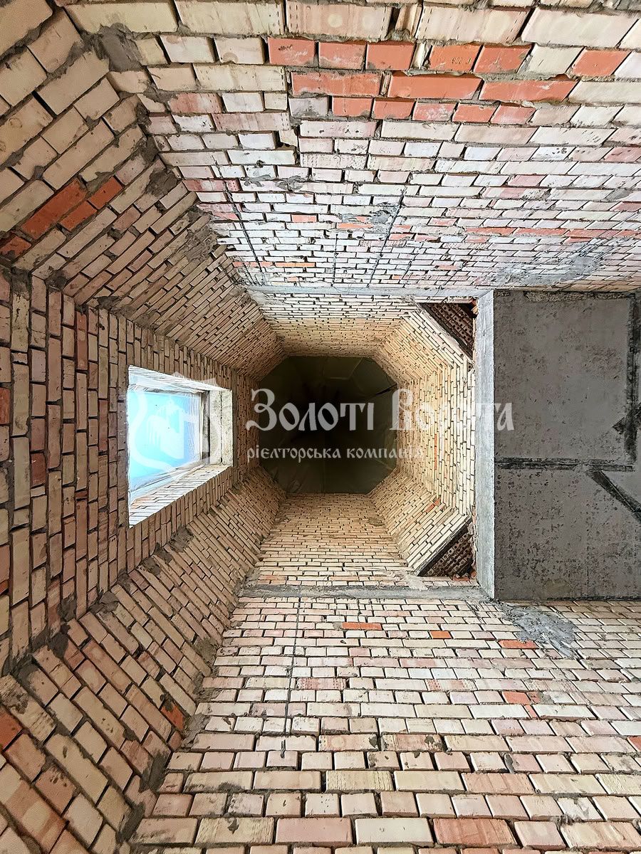 1835976655353510