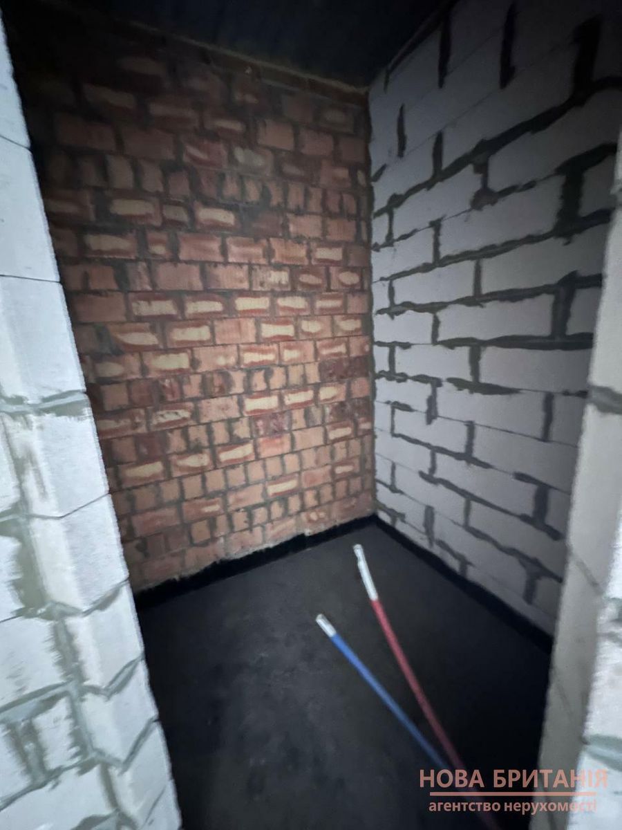1837717854944510