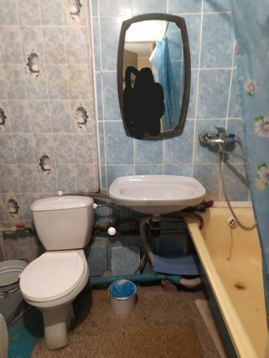 1833822712326511
