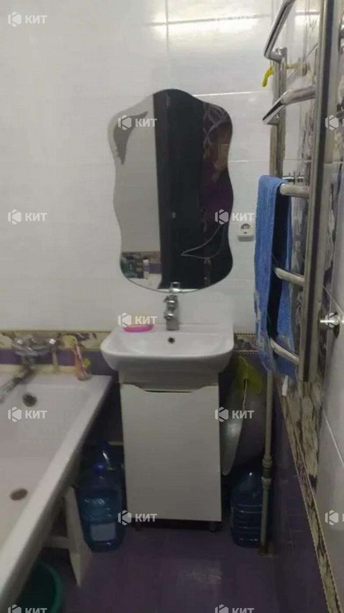 1837176831449512