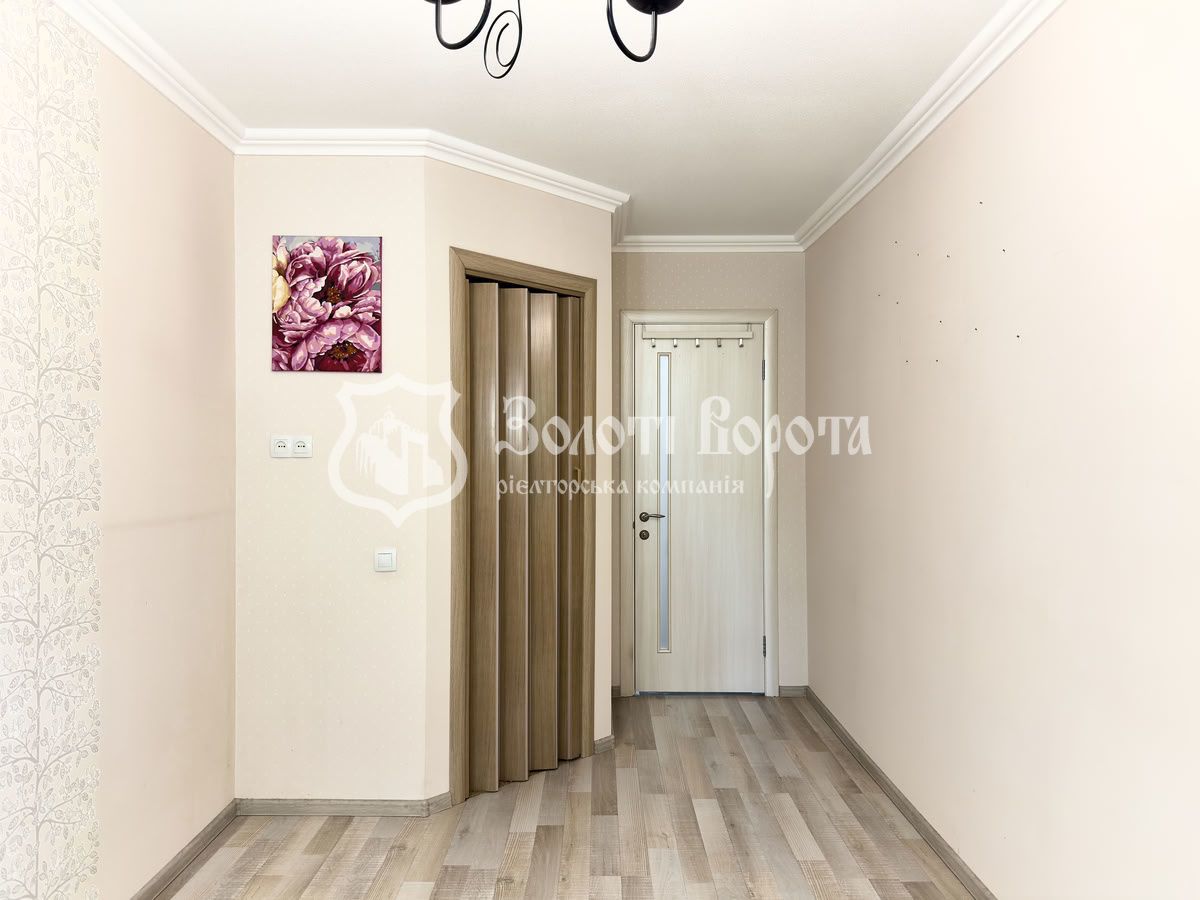 1835185621253516