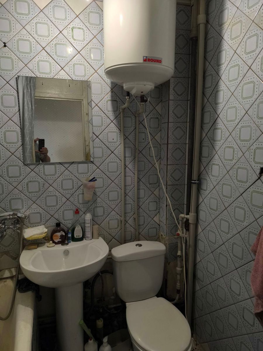 1839700488288516