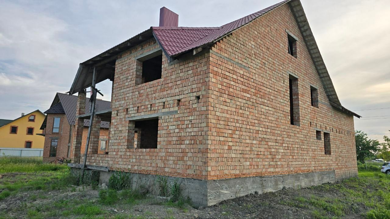 1834740265135518