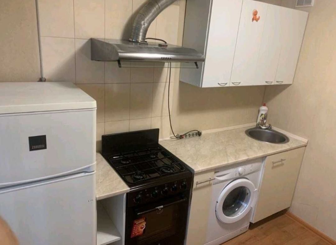 1837883325746052