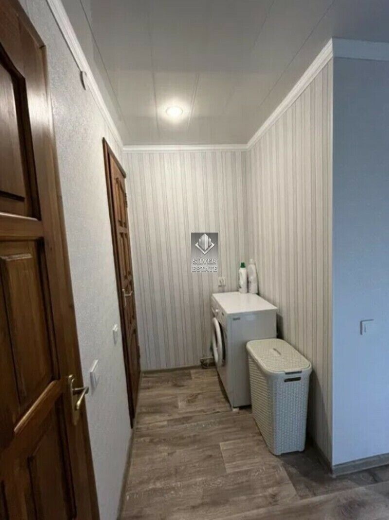 1833546480616521