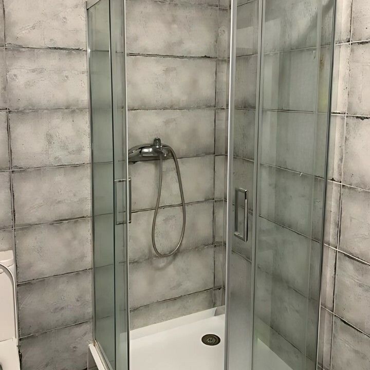 1832635410253522