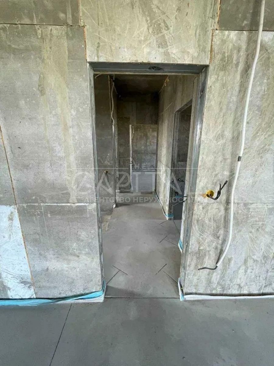 1836371645715525