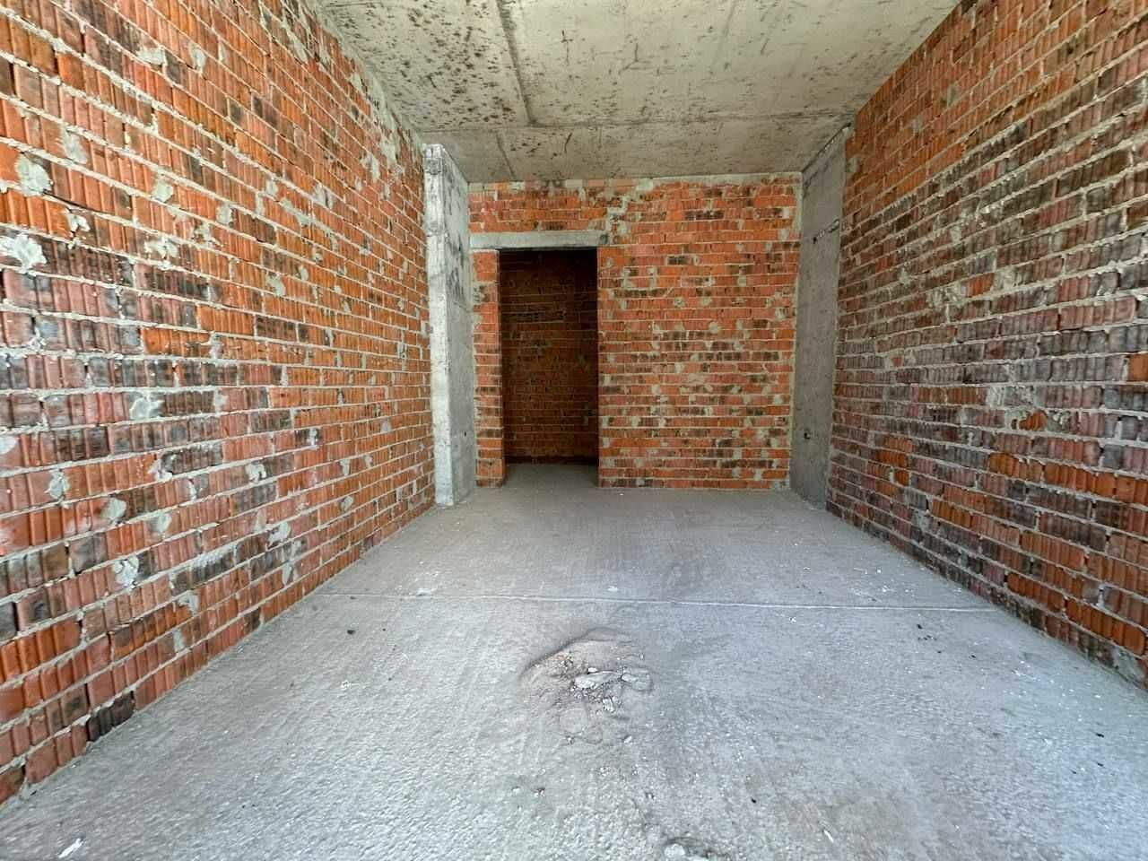 1835725322604526