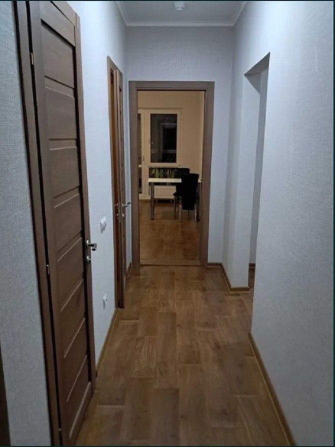 1835464617469527
