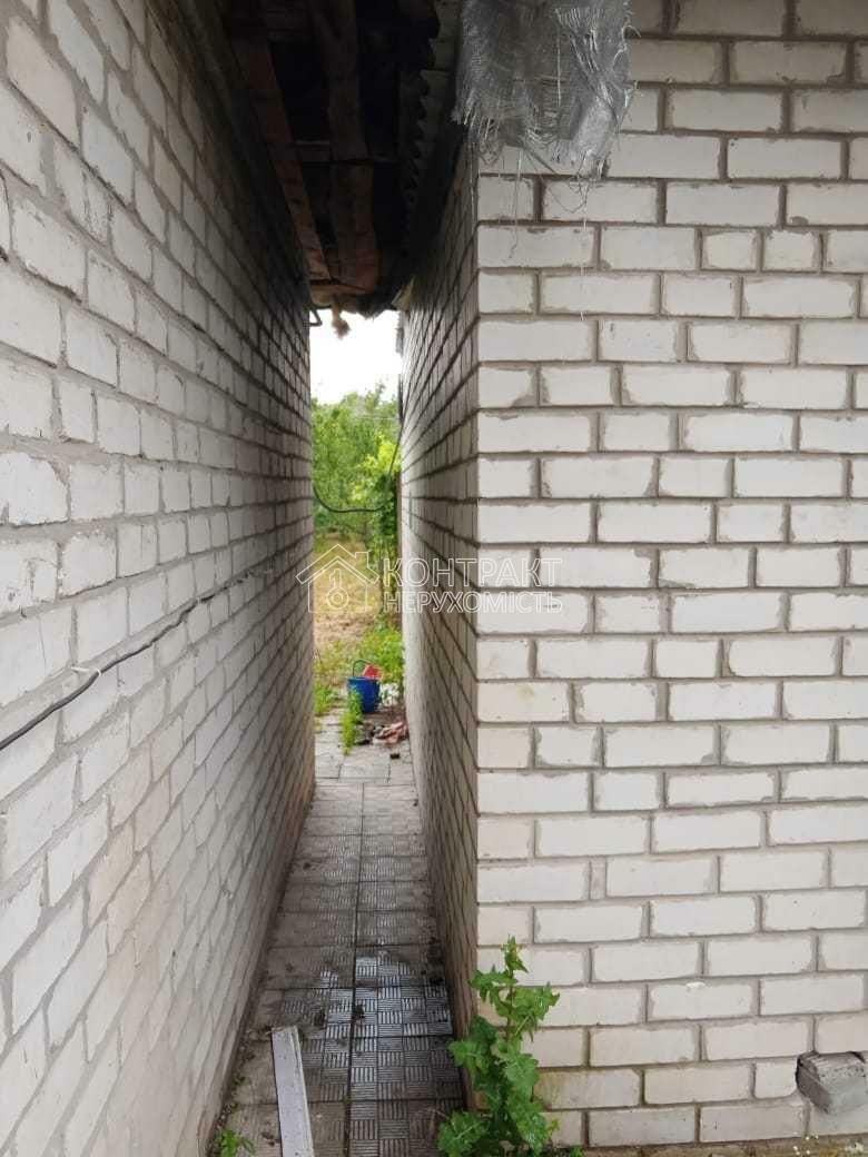 1835804678836527
