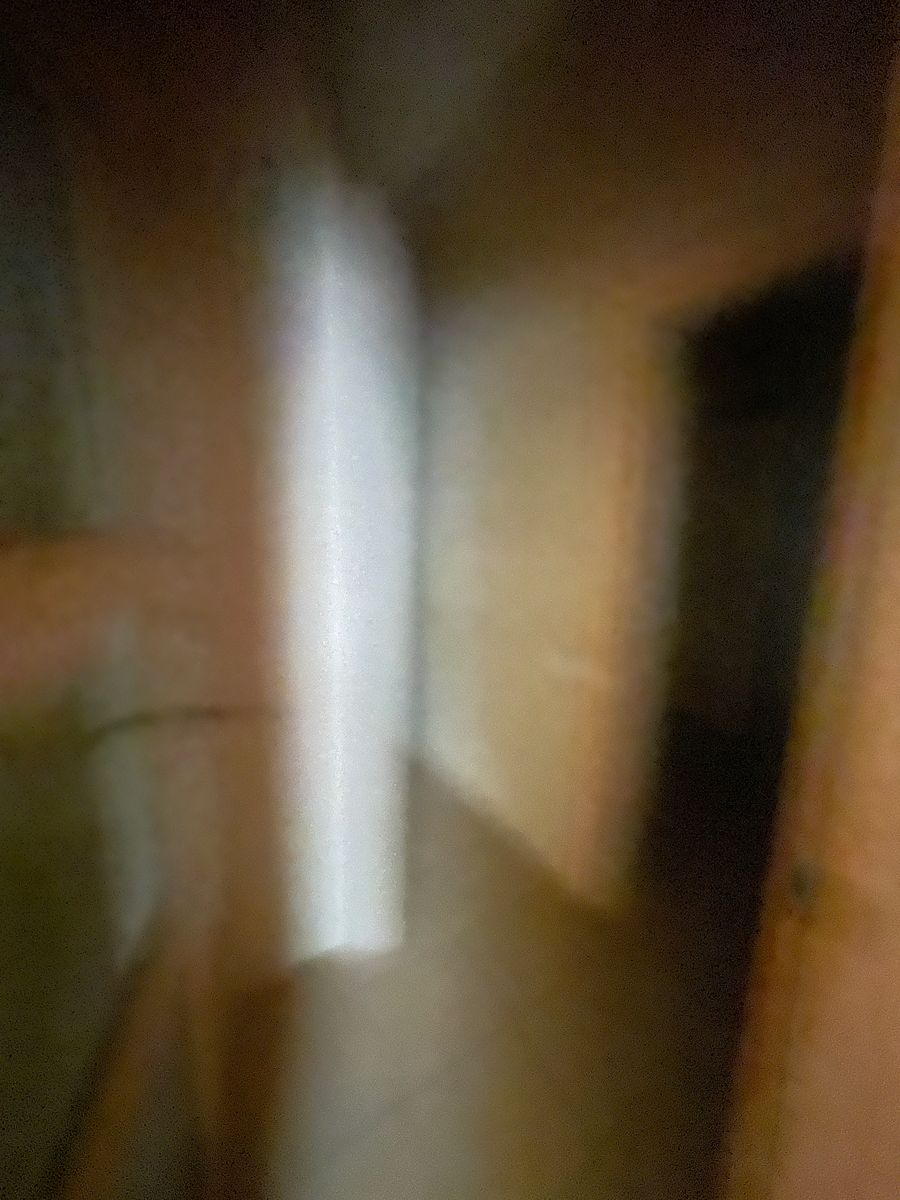 1836644988402527