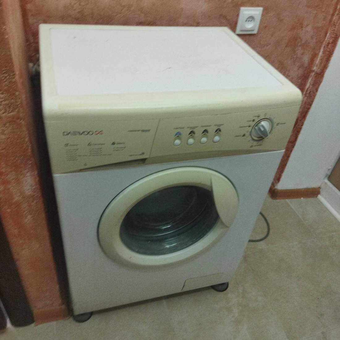 1836883014653527