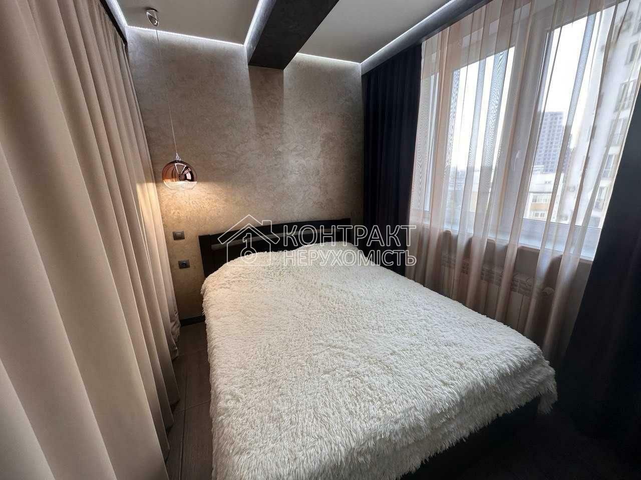 1835718873970528