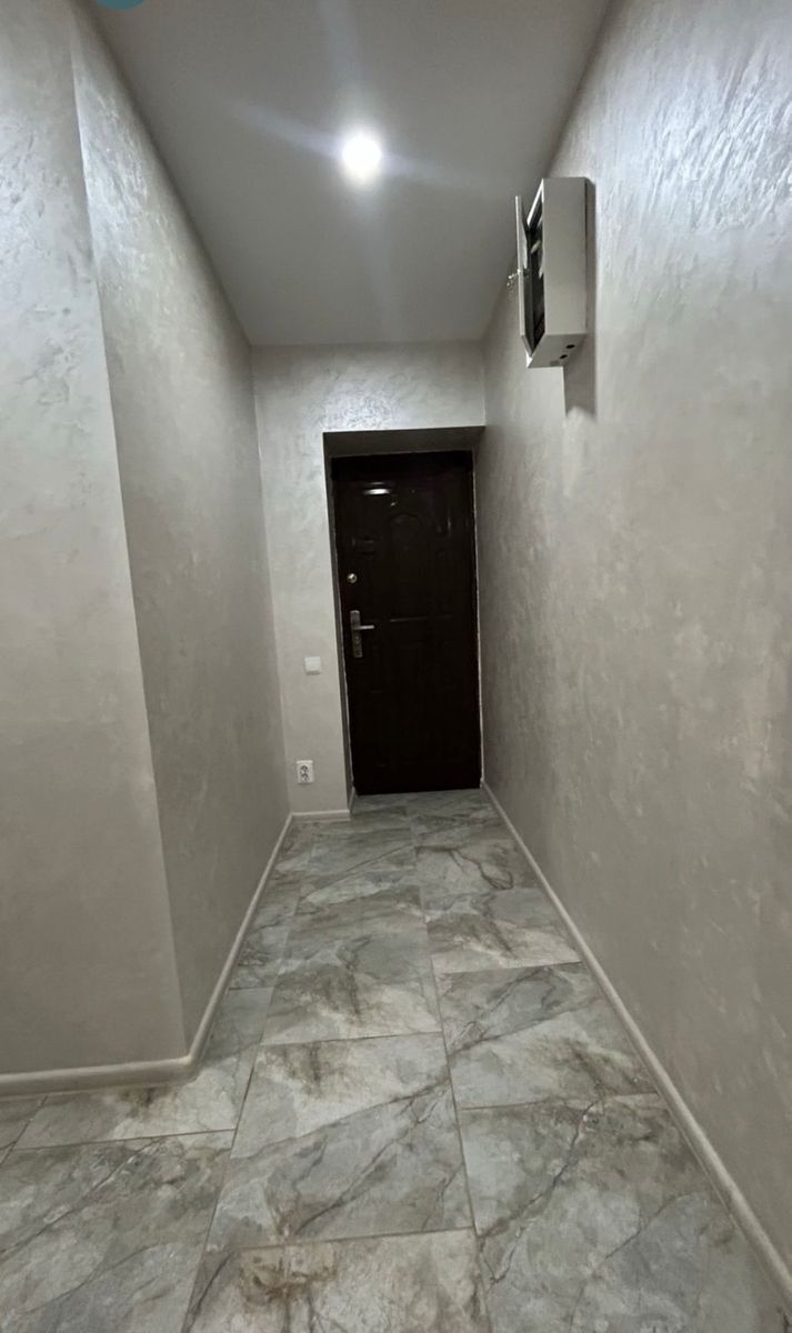 1837428695877529