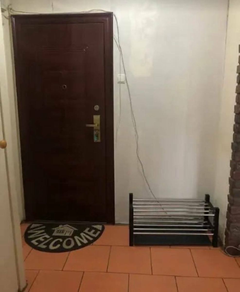 1835252956707530