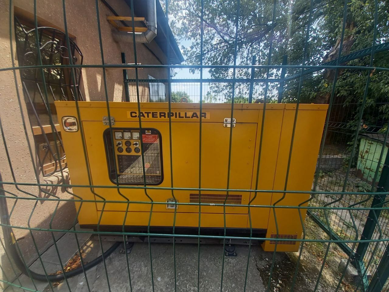 1835622168875530