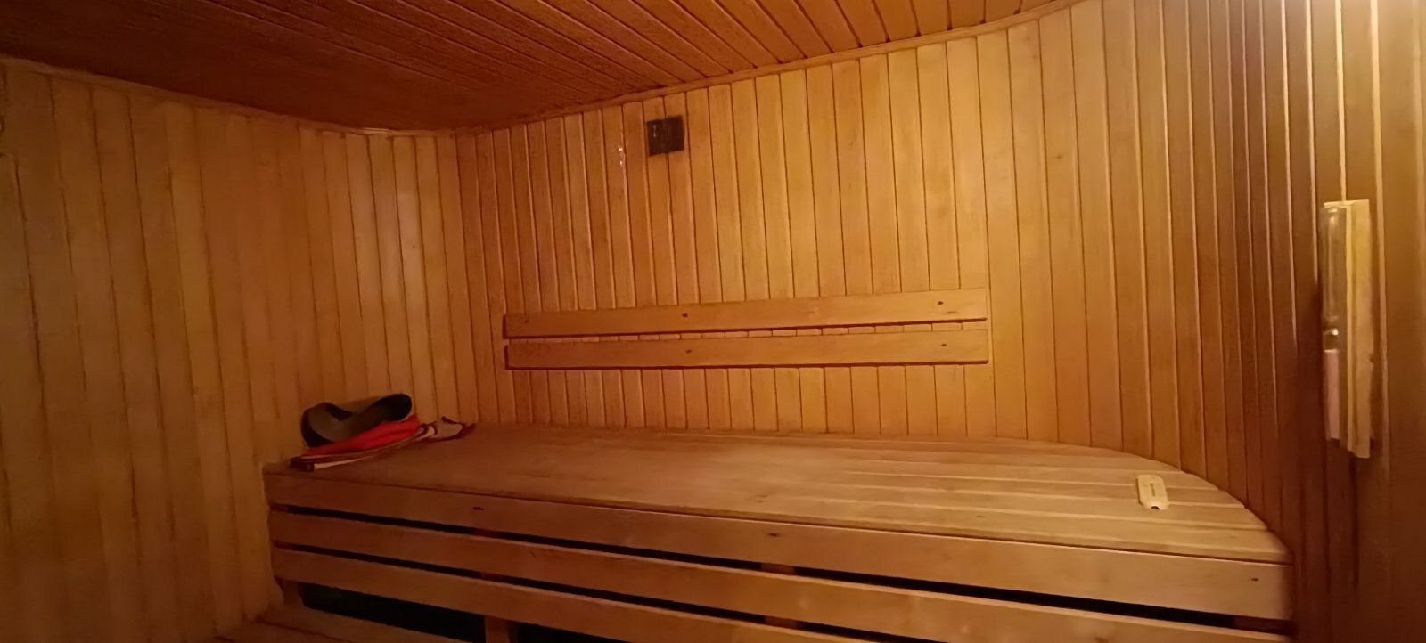 1812617870836531