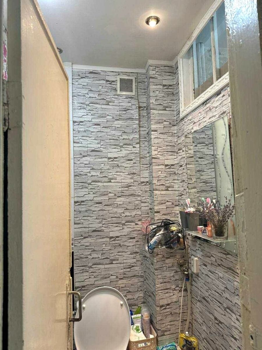 1835994291855531
