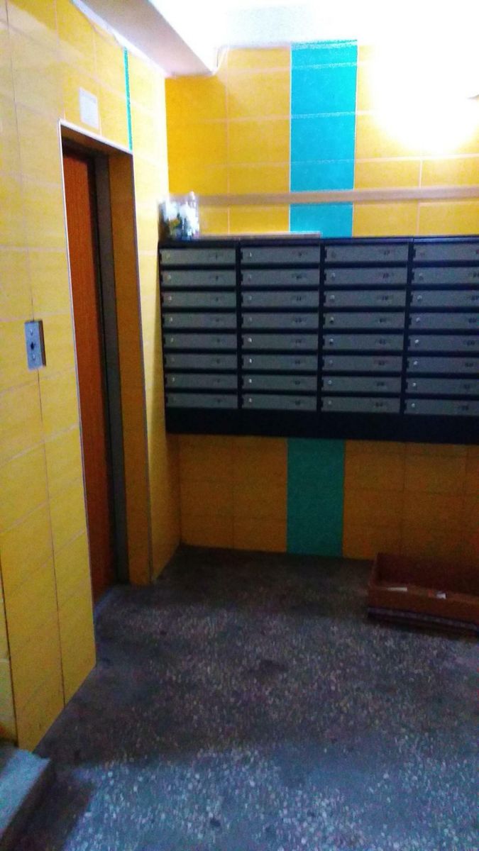 1832904647651532