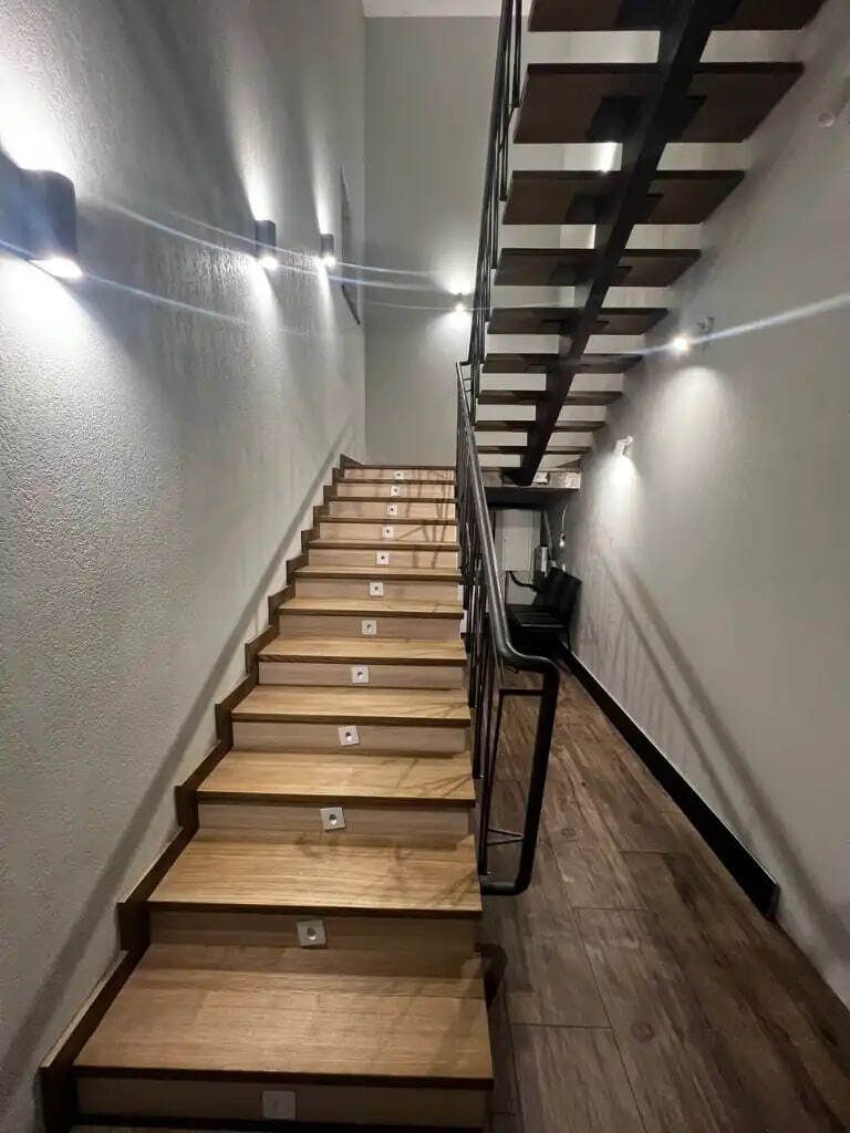 1842229910272533