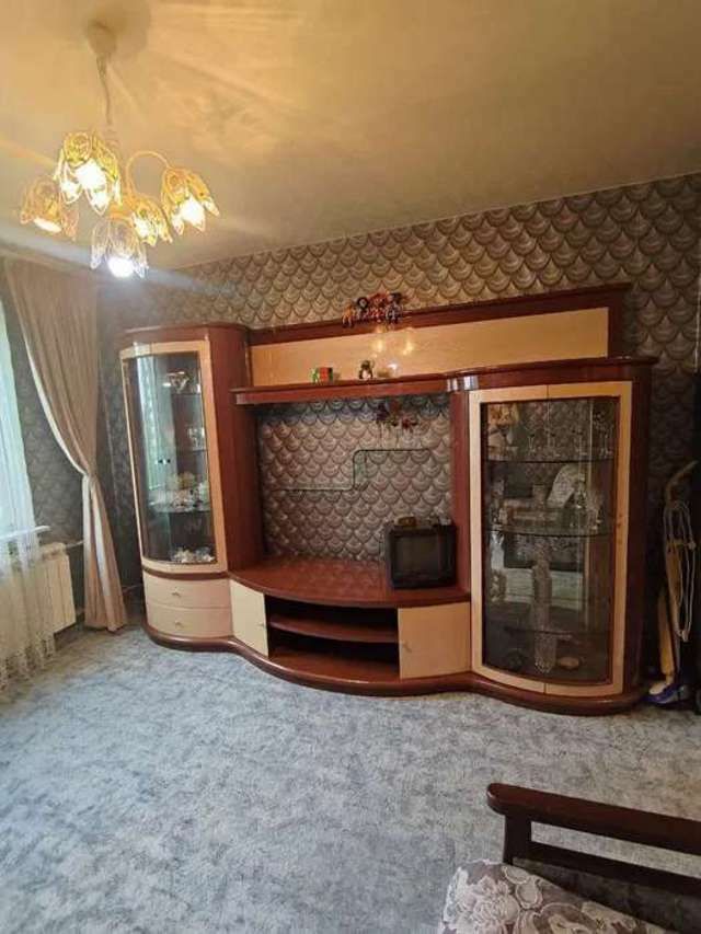 1831565789638535