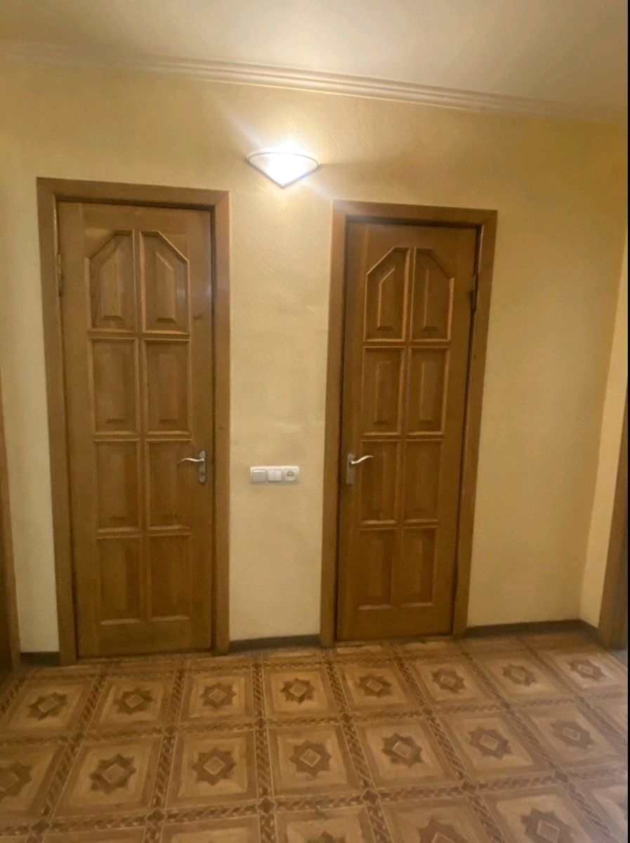 1838259557483535