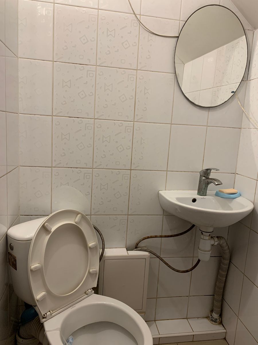 1837695990167536