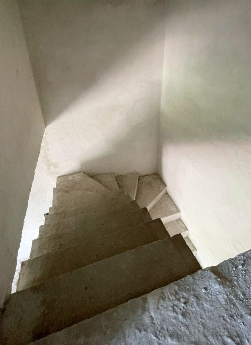 1832888557850538