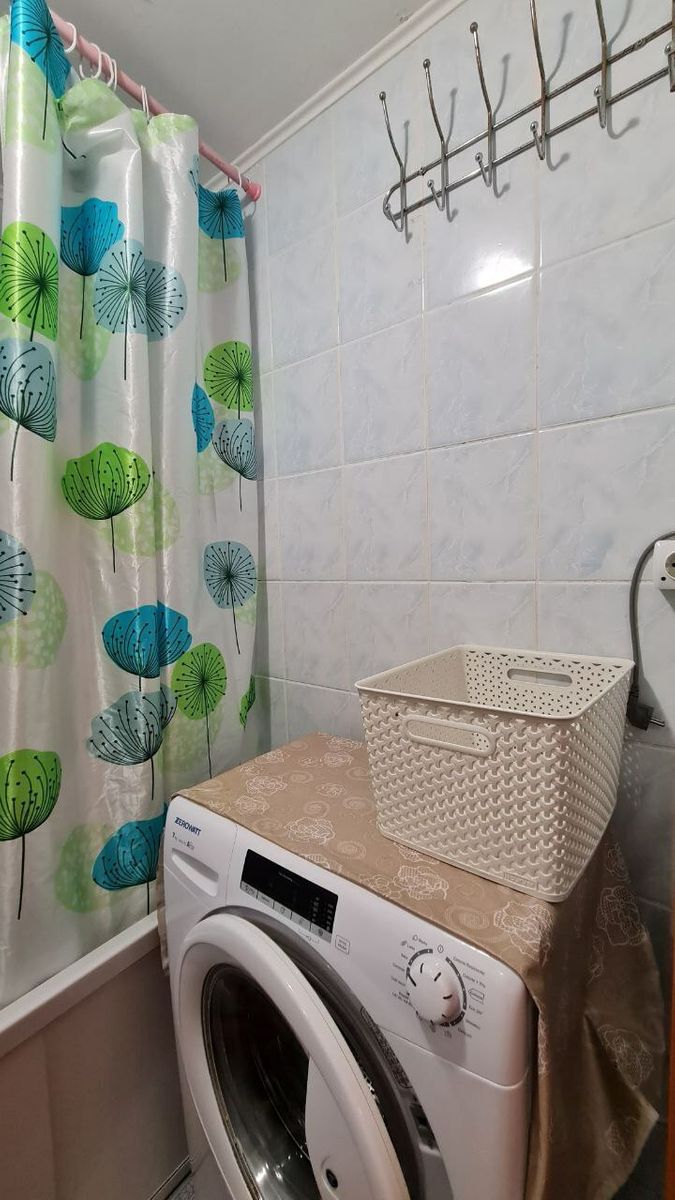 1835456792990539