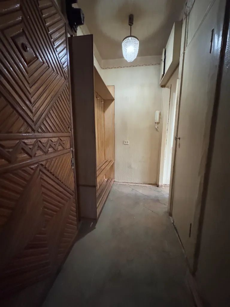 1839705913275539