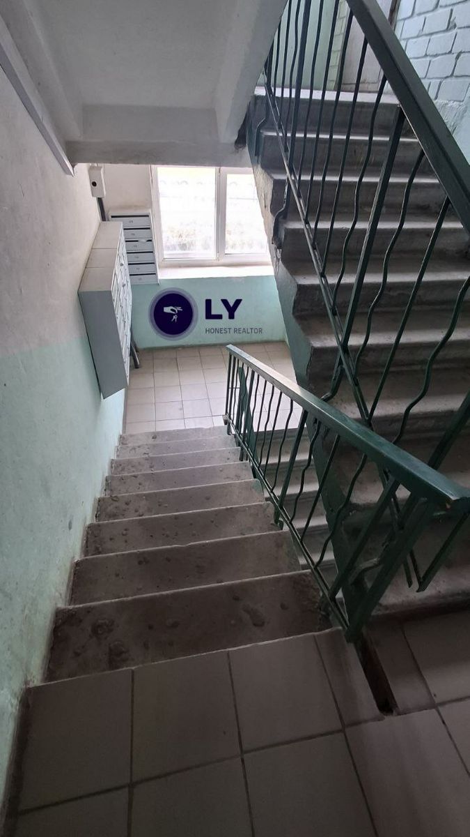 1831568403519054