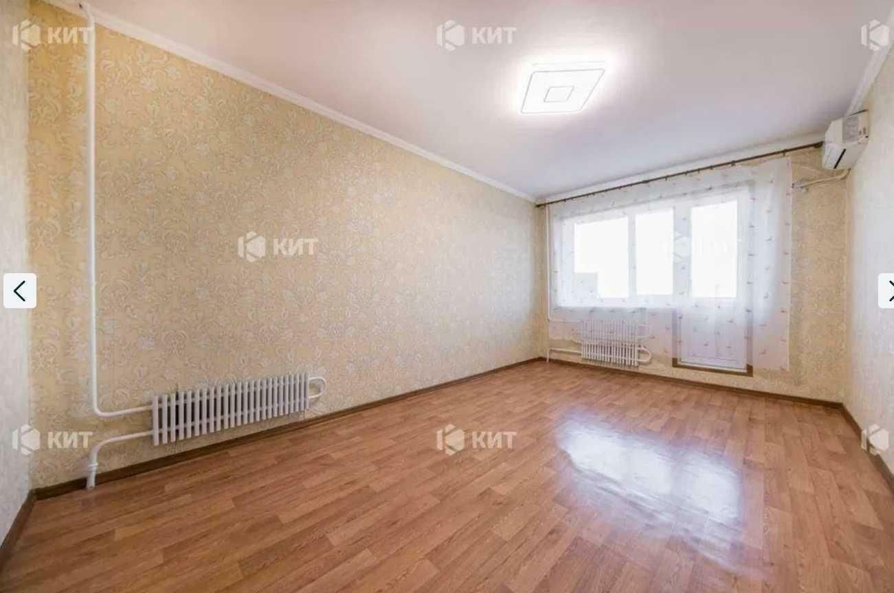 1831462273306543