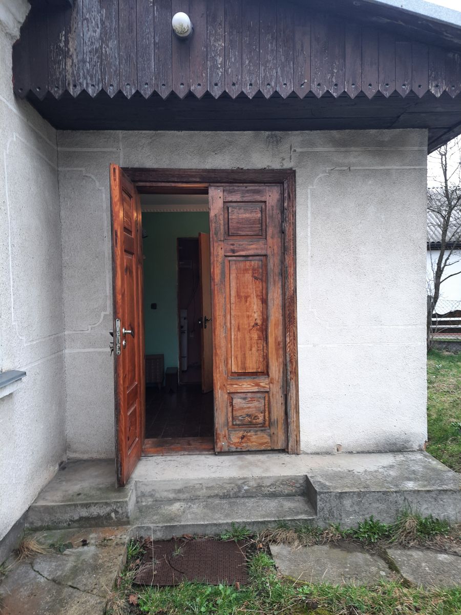 1792949667705544