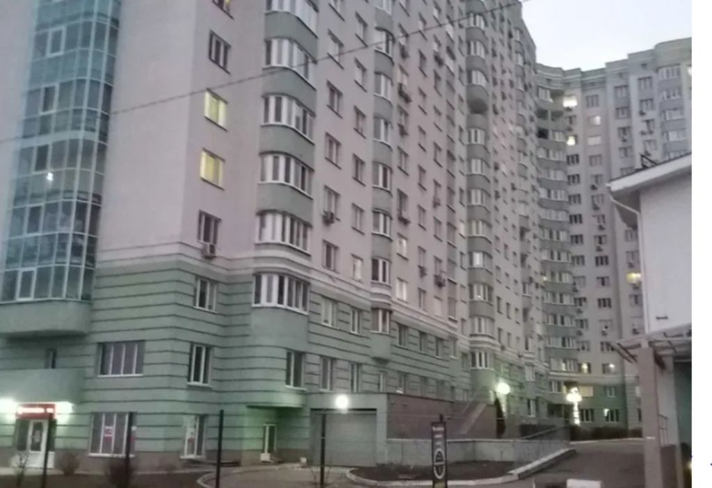 1833354347113544