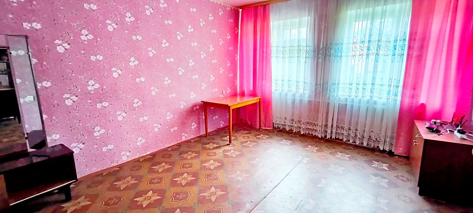 1833213577469545