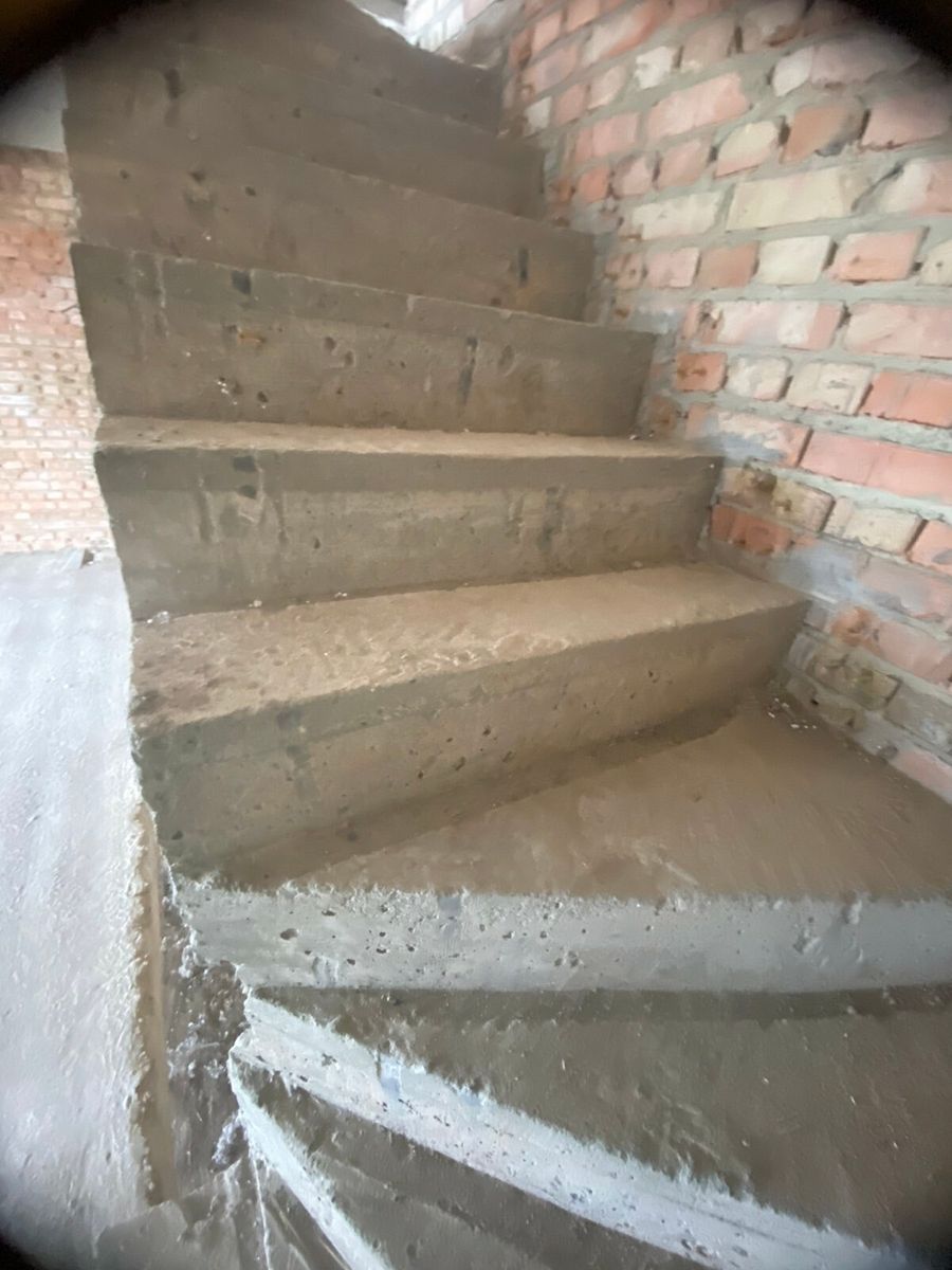 1835063774393546