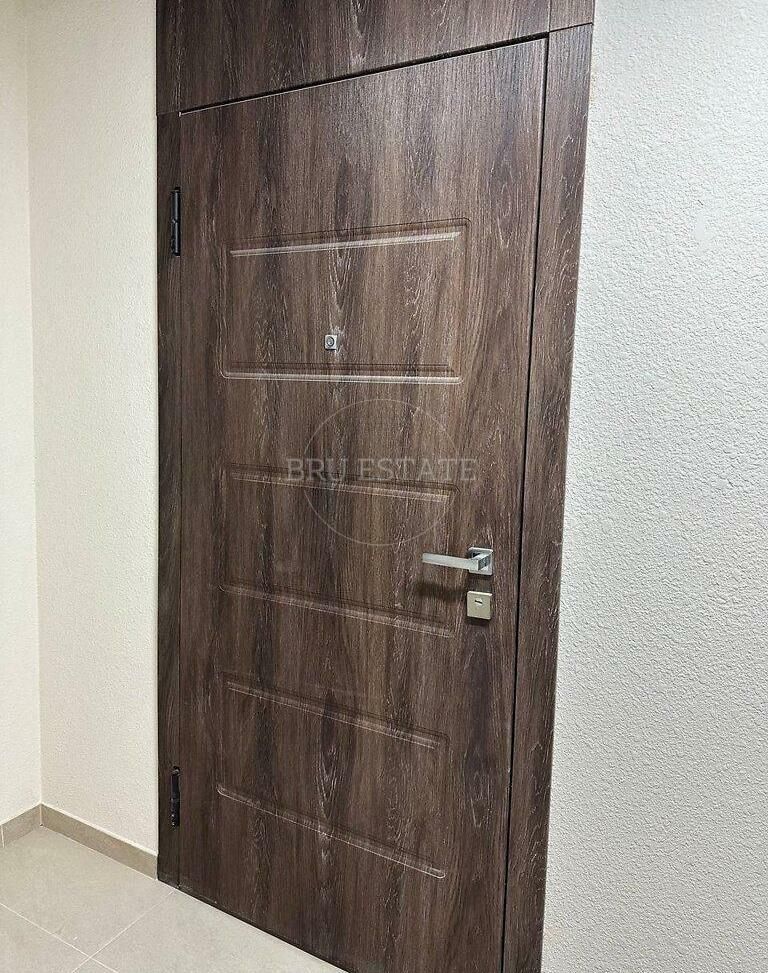 1837078499960548