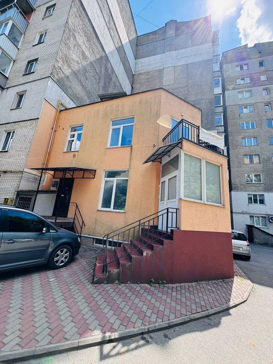 1838284277641055