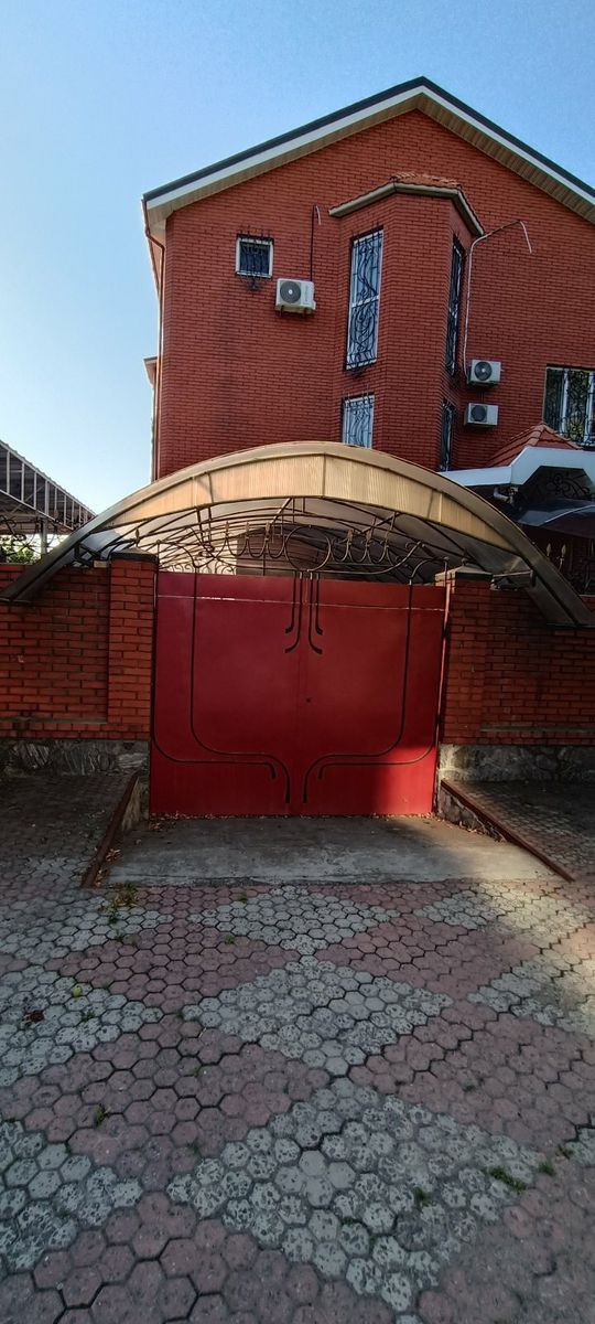 1838462776513055