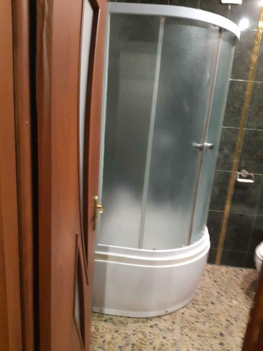 1837798221308550