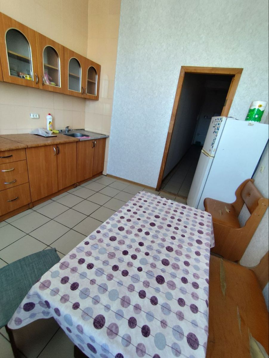 1838256745118551