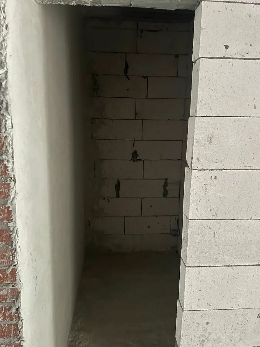 1835167647589553